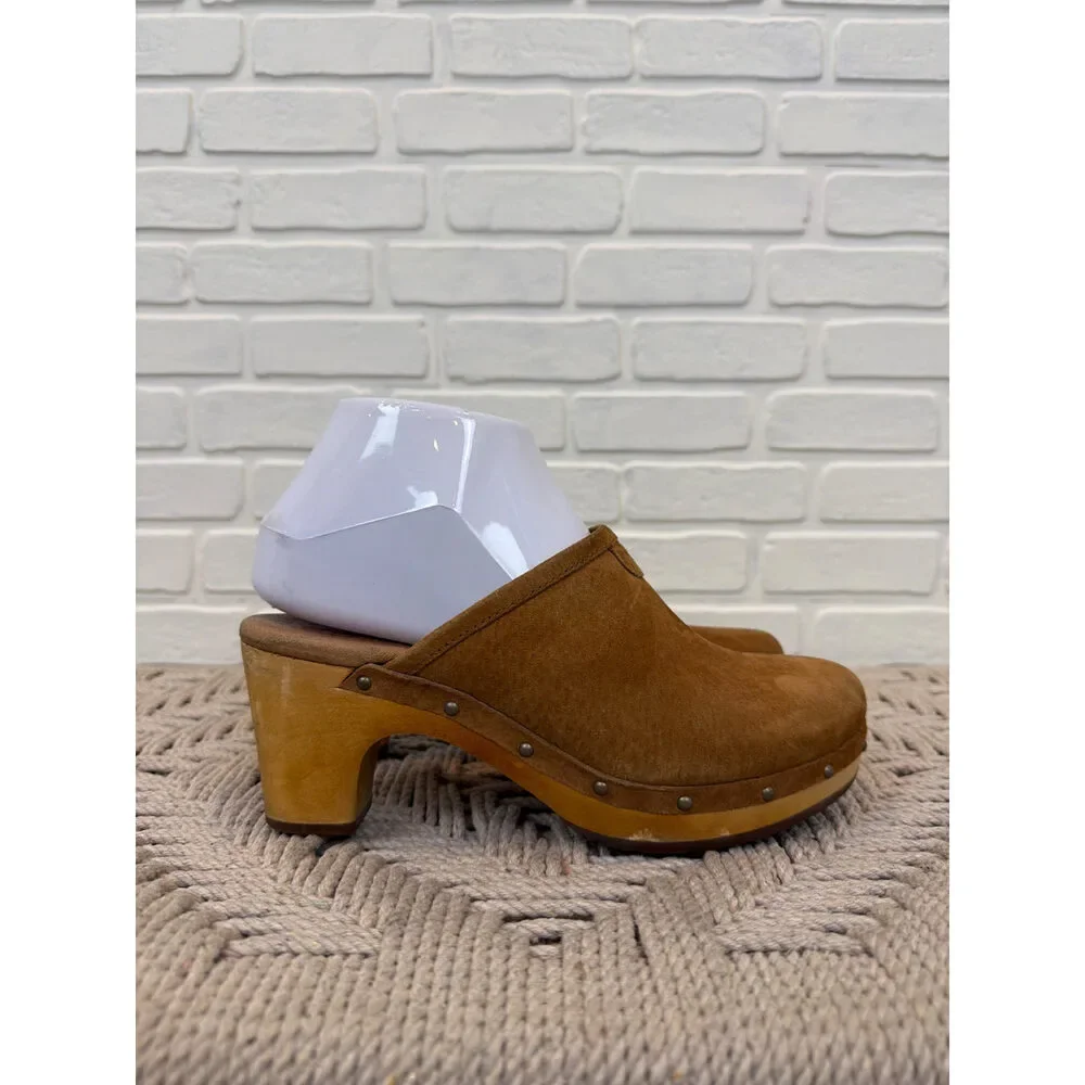 Ugg Studded Suede Platform Clogs Chestnut Wood Heel Size 6